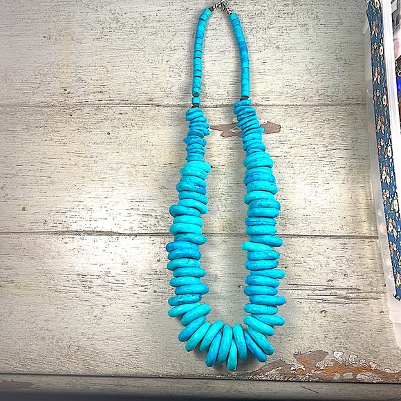 Turquoise chunky necklace - Picture 4 of 11